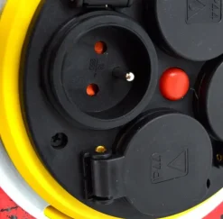 AWTOOLS PRZEDŁUŻACZ BĘBEN METALOWY ŻÓŁTY HEAVY DUTY 40m 3x1,5 mm 16A / 3680W / IP44 NEOPREN