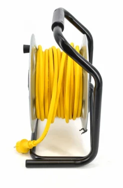 AWTOOLS PRZEDŁUŻACZ BĘBEN METALOWY ŻÓŁTY HEAVY DUTY 40m 3x2,5 mm 16A / 3680W / IP44 NEOPREN