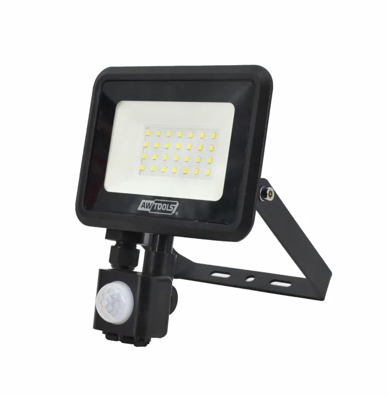 AWTOOLS REFLEKTOR SLIM SMD LED 20W RUCH