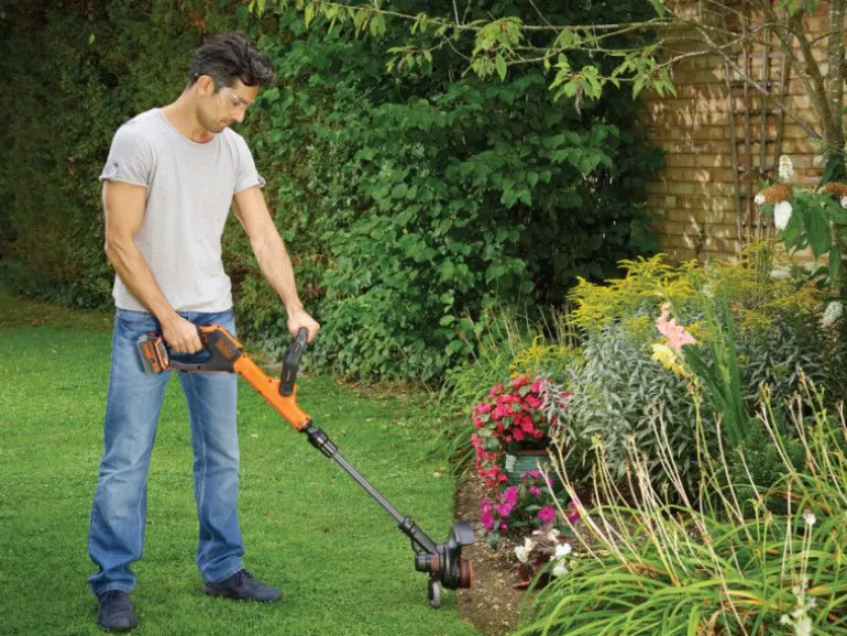 BLACK+DECKER KOSIARKA ŻYŁKOWA 18V 1x4,0Ah STC1840EPC POWER COMMAND