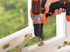 BLACK+DECKER NARZĘDZIE WIELOFUNKCYJNE MULTIEVO MT218K ZESTAW STARTOWY Z GŁOWICĄ WKRĘTARSKĄ WALIZKA