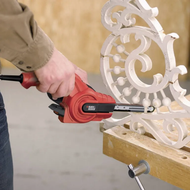 BLACK+DECKER PILNIK TAŚMOWY 350W 13x 451mm KA900E