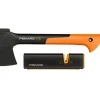 FISKARS SIEKIERA X7 - XS + OSTRZAŁKA XSHARP SET