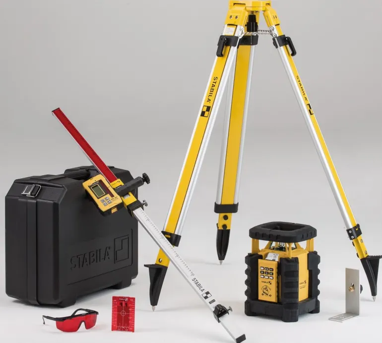 Laser rotacyjny LAR 350 9 cz. z trójnogiem