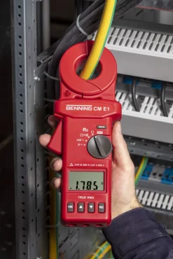 Miernik prądu BENNING CM E1 cęgowy z akcesoriami
