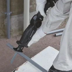 Przegubowa piła szablasta lisica 18V Panasonic EY47A1X32