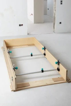 Rozpierak do montażu futryn Wolfcraft Easy