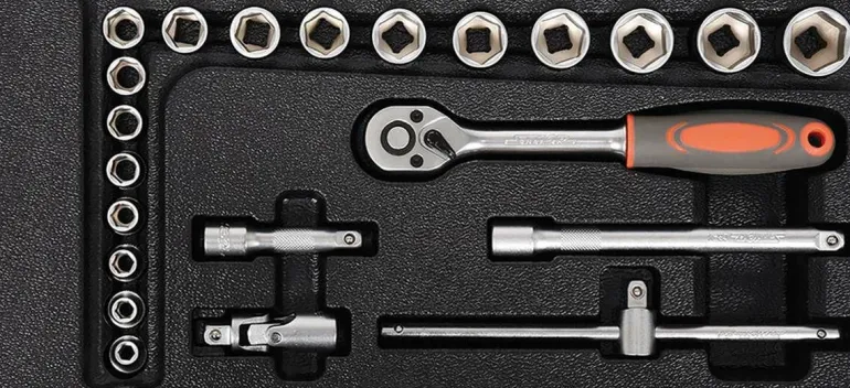 STHOR SZAFKA WARSZTATOWA 6-SZ.+302szt.