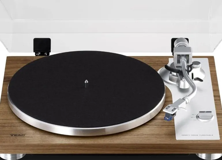 TEAC TN-4D SE orzechowy